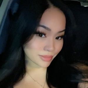 Meet your Posher, Serina